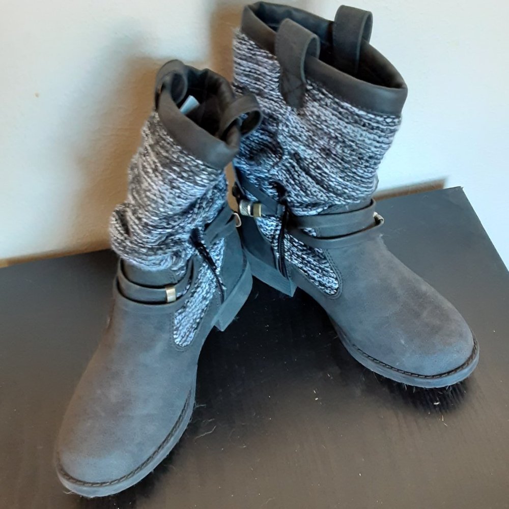 Moto boots